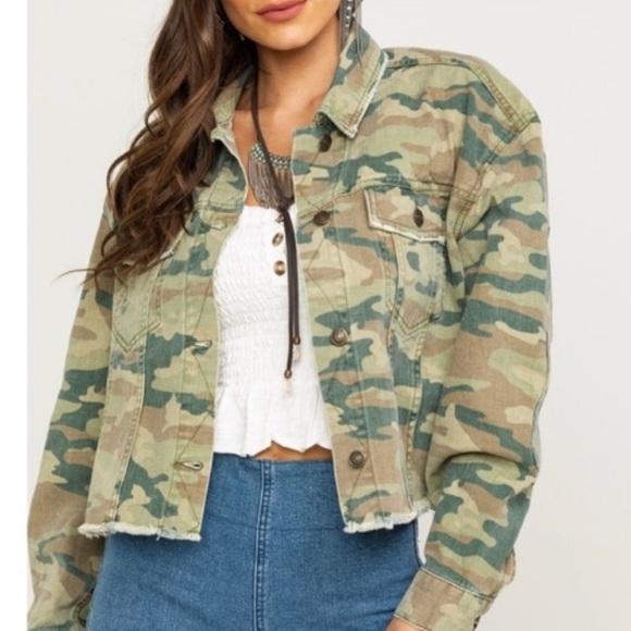 Free people denim jacket - Picture 1 of 3